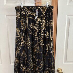 Making the Cut "winning look" Black & Gold sequin skirt, size XXL